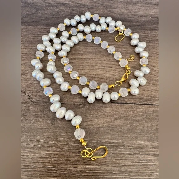 Handmade Freshwater Pearl and AB Glass Necklace and Bracelet Set - Picture 4 of 11